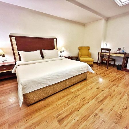 Hotel The Residency Karur Exteriér fotografie