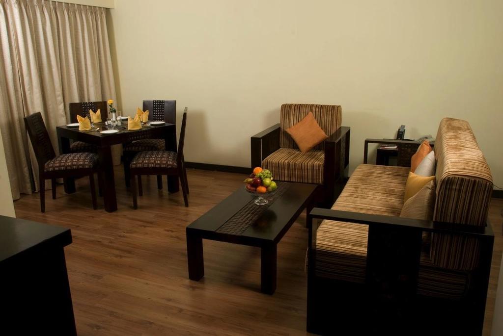 Hotel The Residency Karur Exteriér fotografie